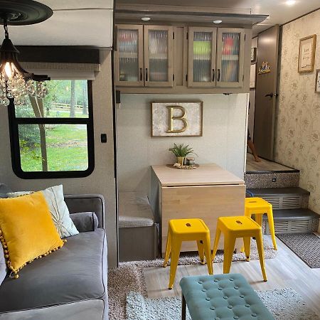 Cozy Rv Experience W/Pool+Spa Near Lake Conroe Willis Eksteriør bilde