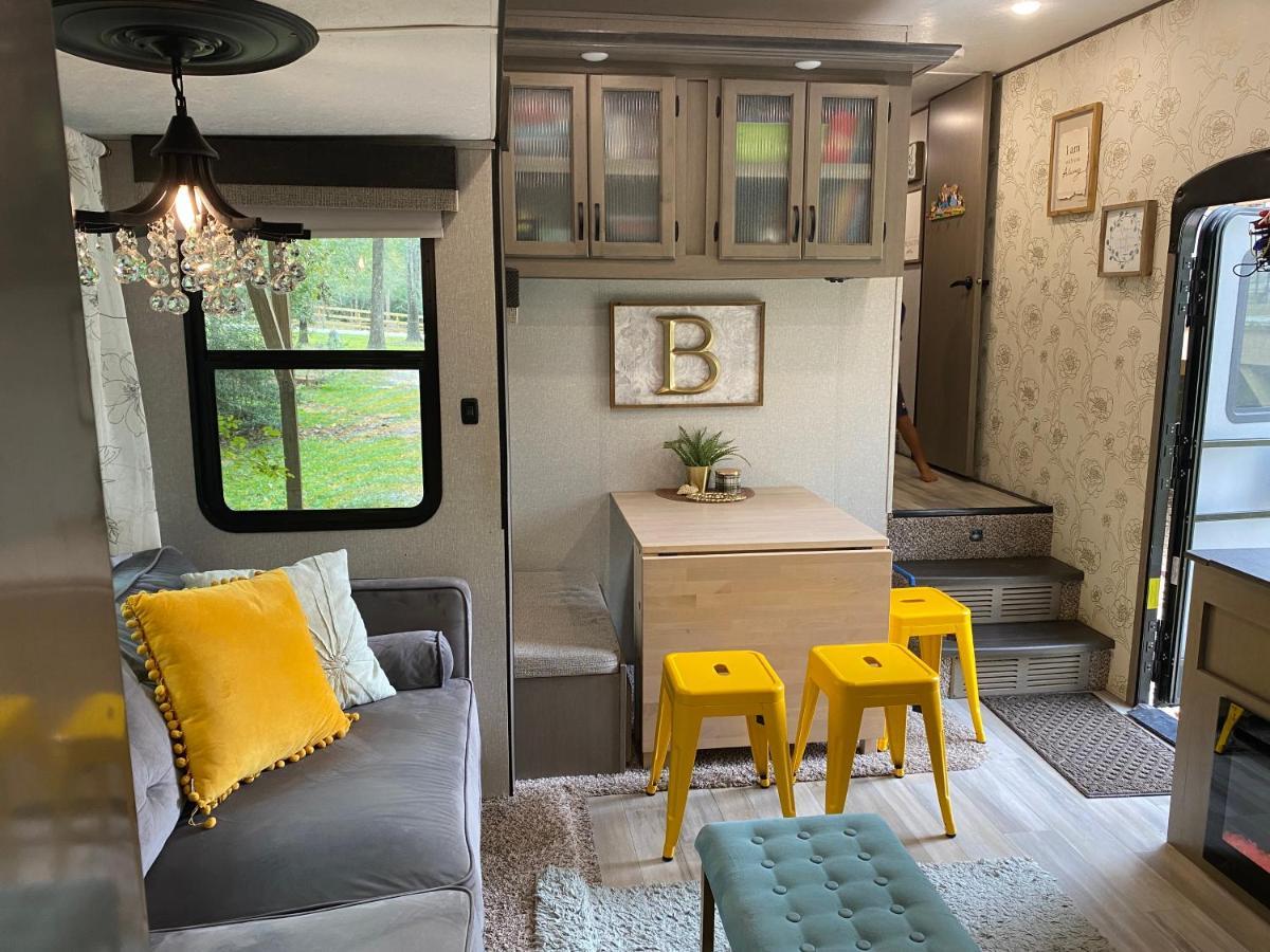 Cozy Rv Experience W/Pool+Spa Near Lake Conroe Willis Eksteriør bilde